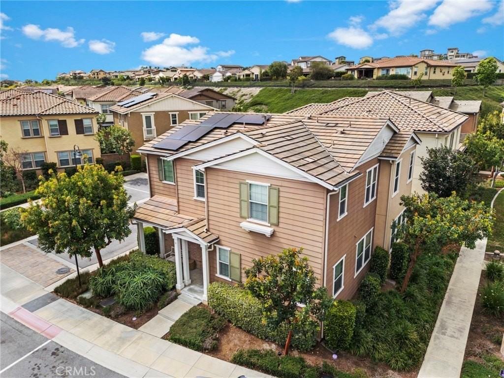 37 Majeza Ct - Photo 2 of 50