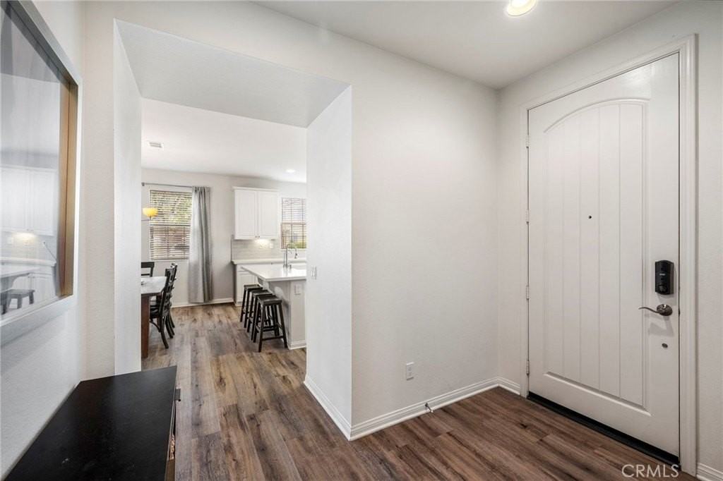 37 Majeza Ct - Photo 5 of 50