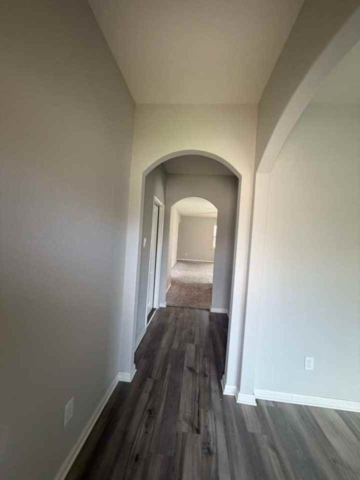 310 Foster Ln - Photo 5 of 15