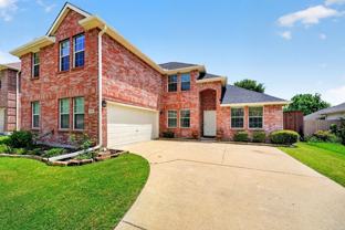 925 Cedar Creek Dr - Photo 1 of 1