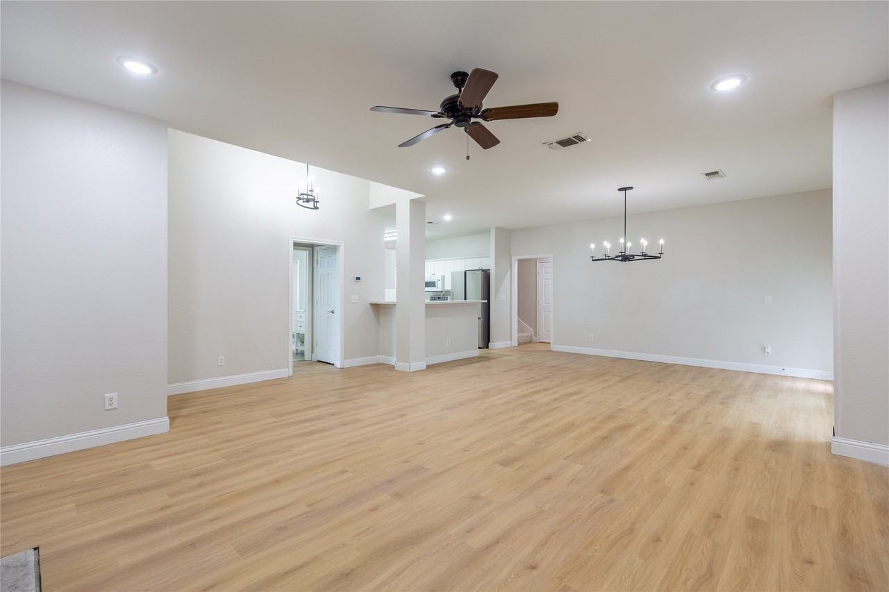 1803 Fern Ct - Photo 4 of 27