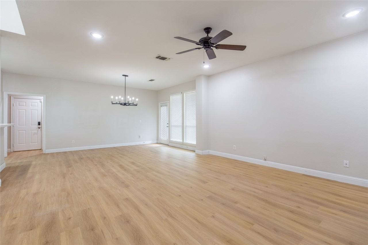1803 Fern Ct - Photo 5 of 27