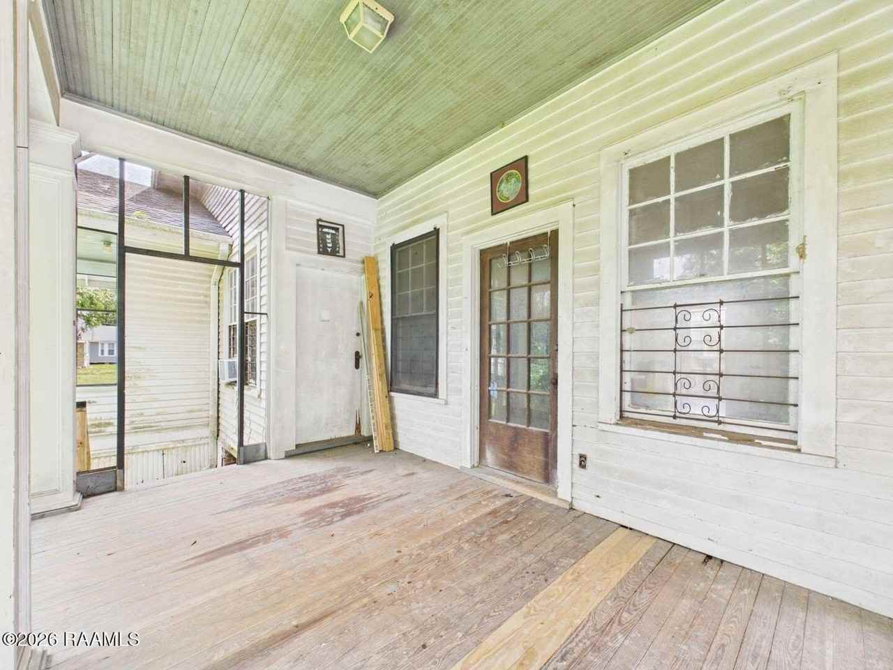 223 General Gardner Ave - Photo 3 of 18
