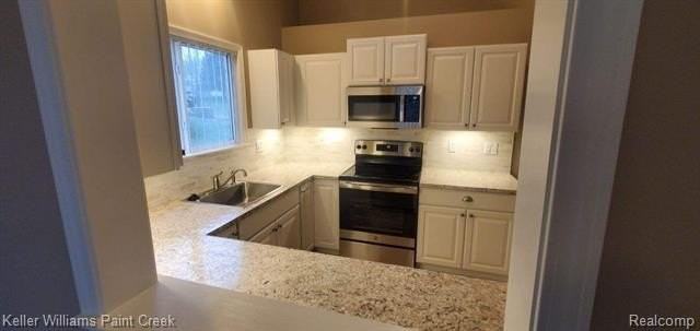 3324 Valley Rise Dr - Photo 4 of 9