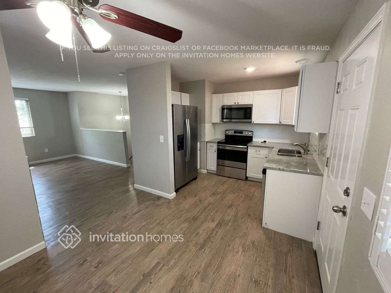 14560 E Tufts Ave - Photo 5 of 13