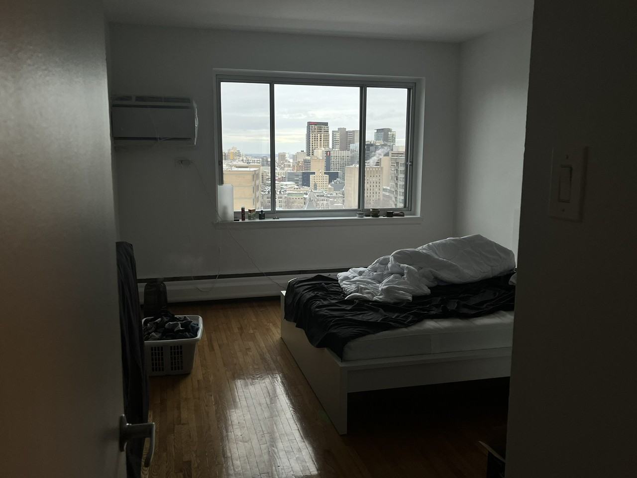 1230 Av du Docteur-Penfield - Photo 3 of 5