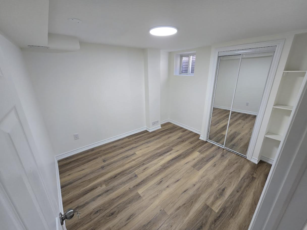 11 Radford Crescent #BSMT - Photo 5 of 11