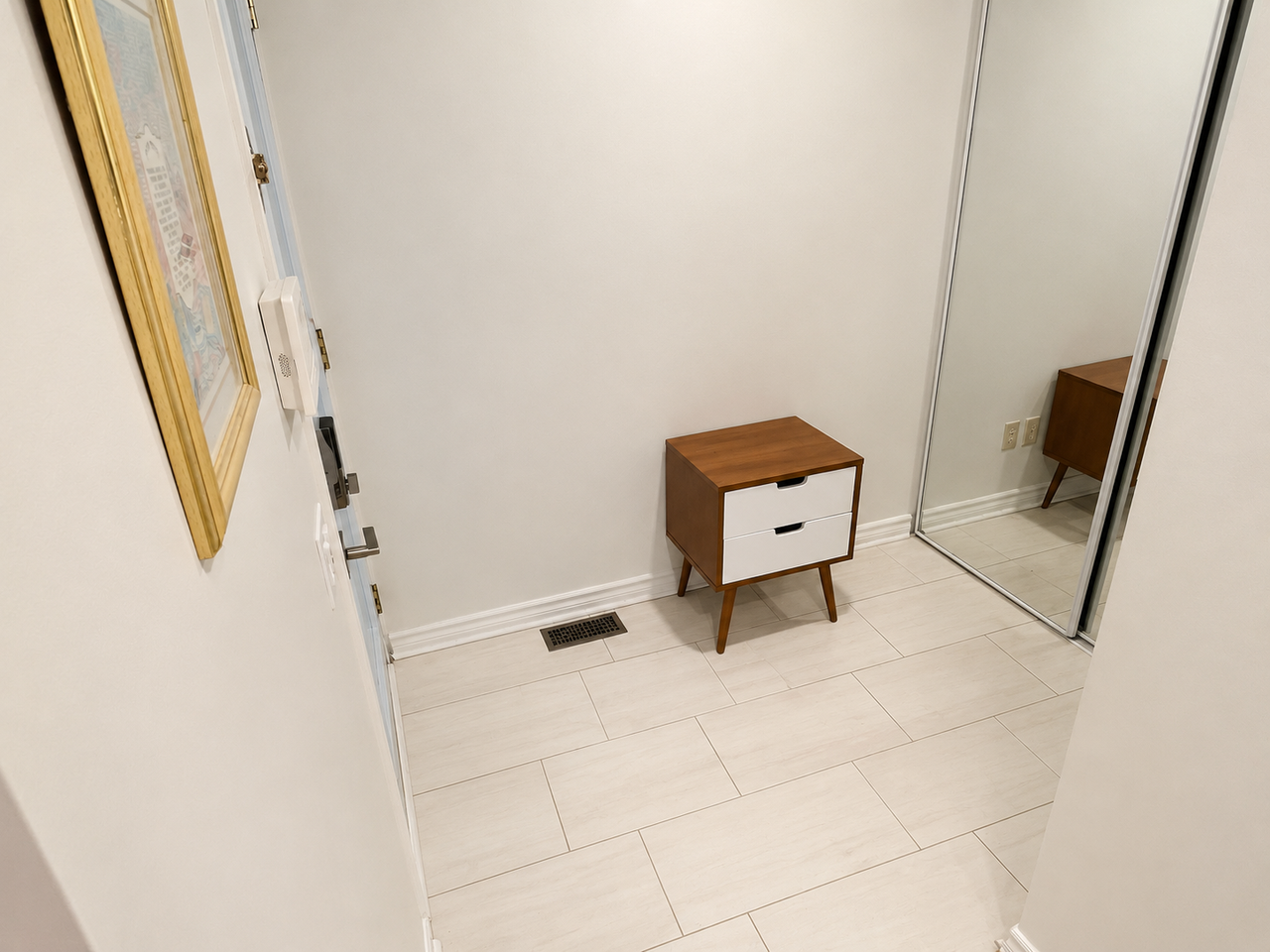 285 Bruyère Street - Photo 2 of 21