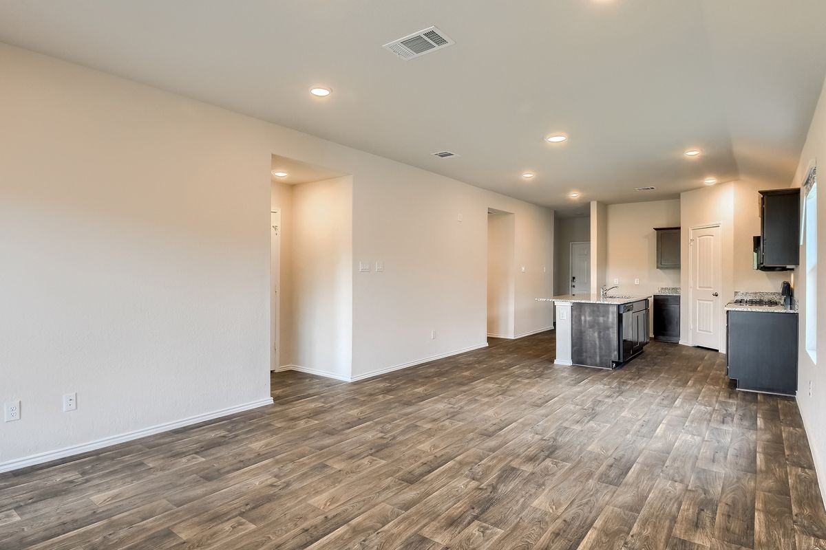 745 Adler Way - Photo 5 of 28