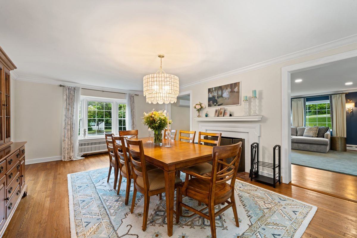 63 Lockwood Rd - Photo 6 of 27