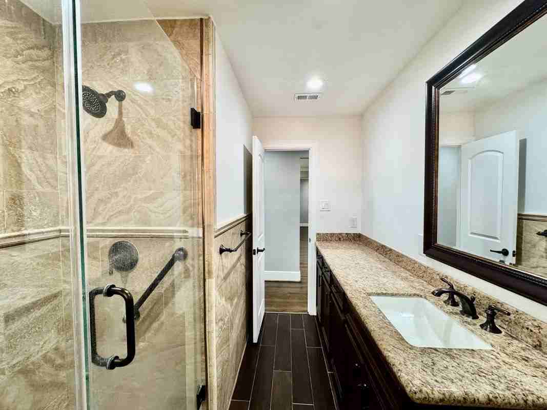 7743 Meadville St - Photo 3 of 30