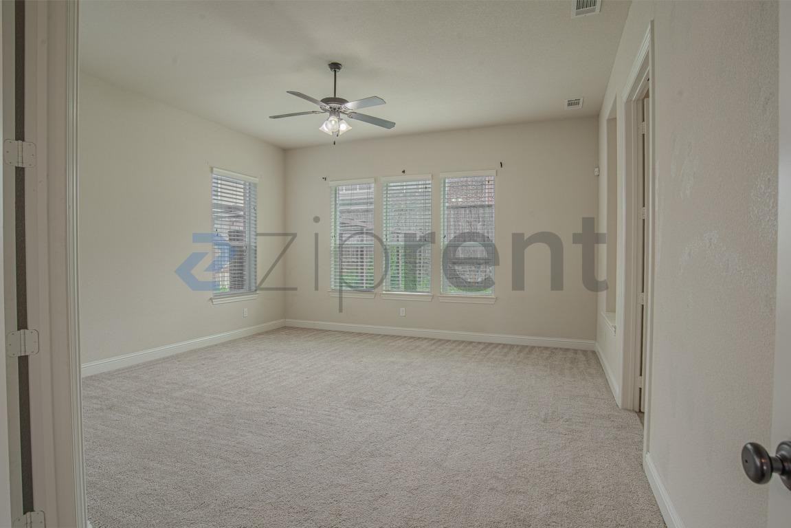 3537 Acropolis Way - Photo 6 of 24