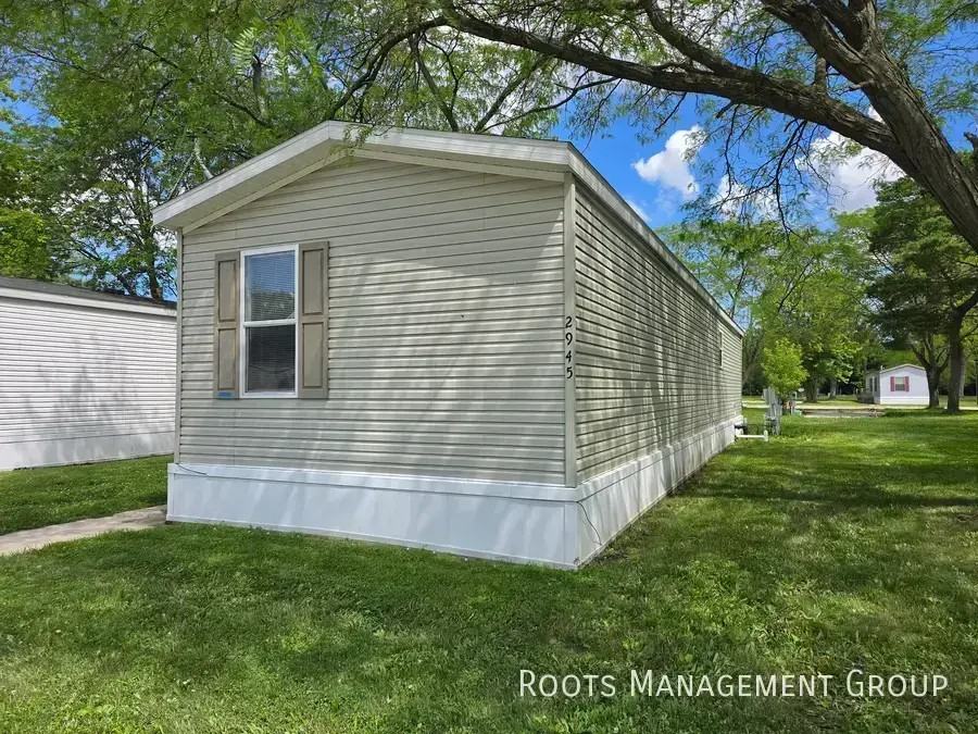2945 Gemini St - Photo 2 of 28
