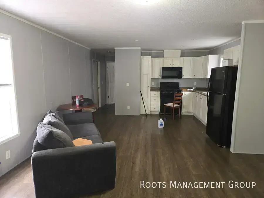 2945 Gemini St - Photo 4 of 28