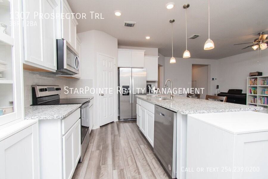 1307 Prospector Trl - Photo 6 of 20