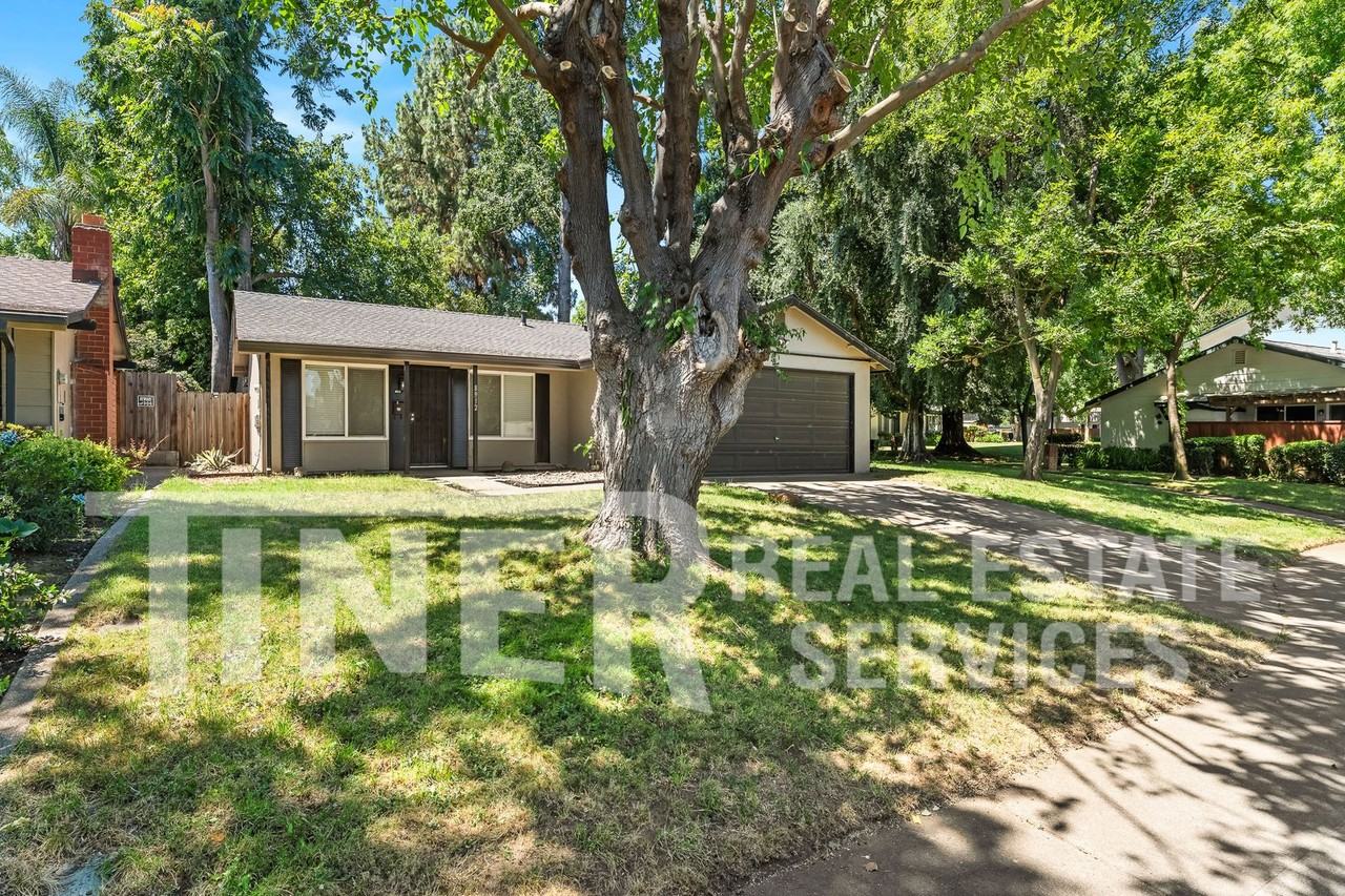 8912 Lanier Way - Photo 5 of 21