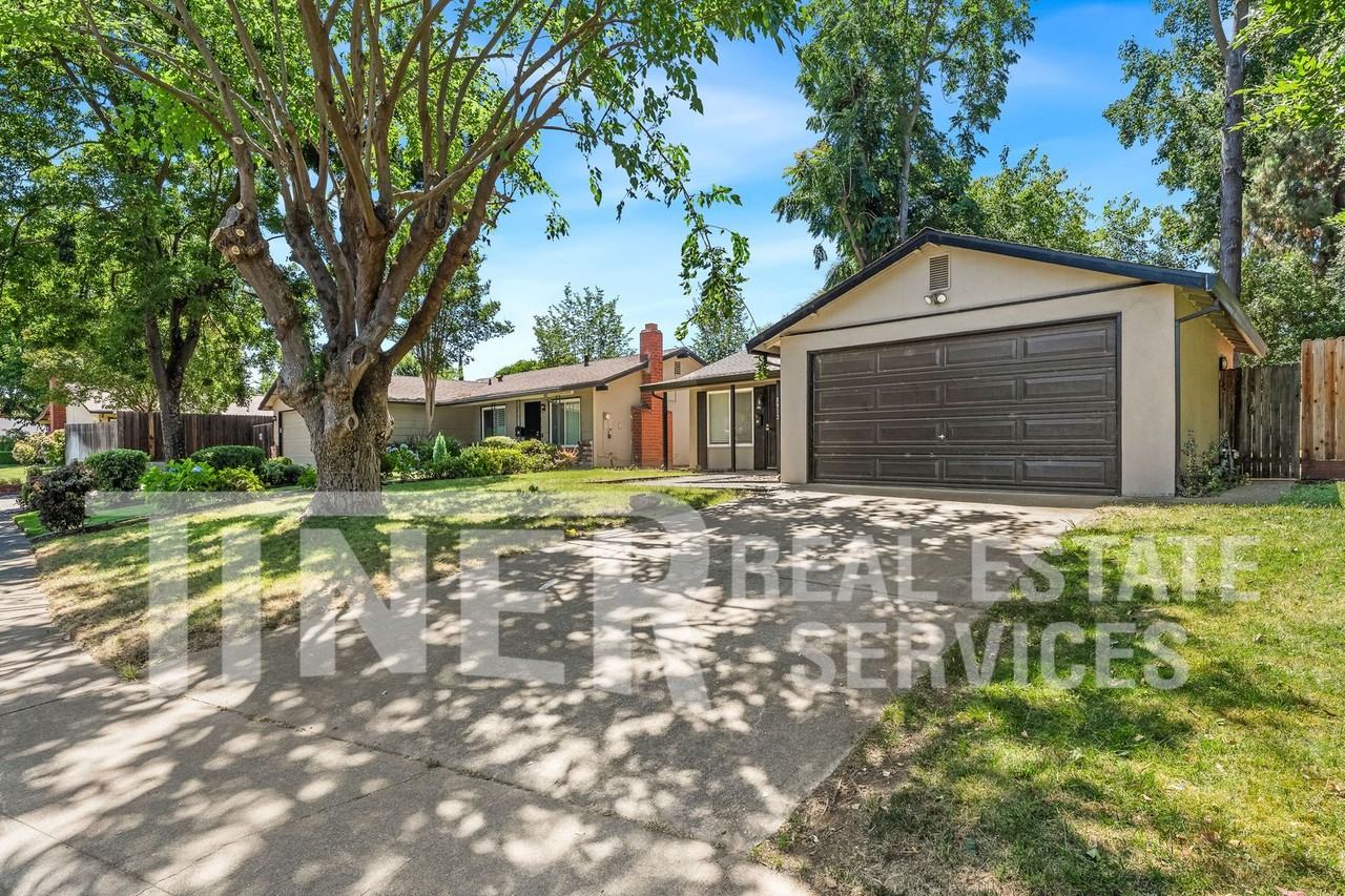 8912 Lanier Way - Photo 6 of 21