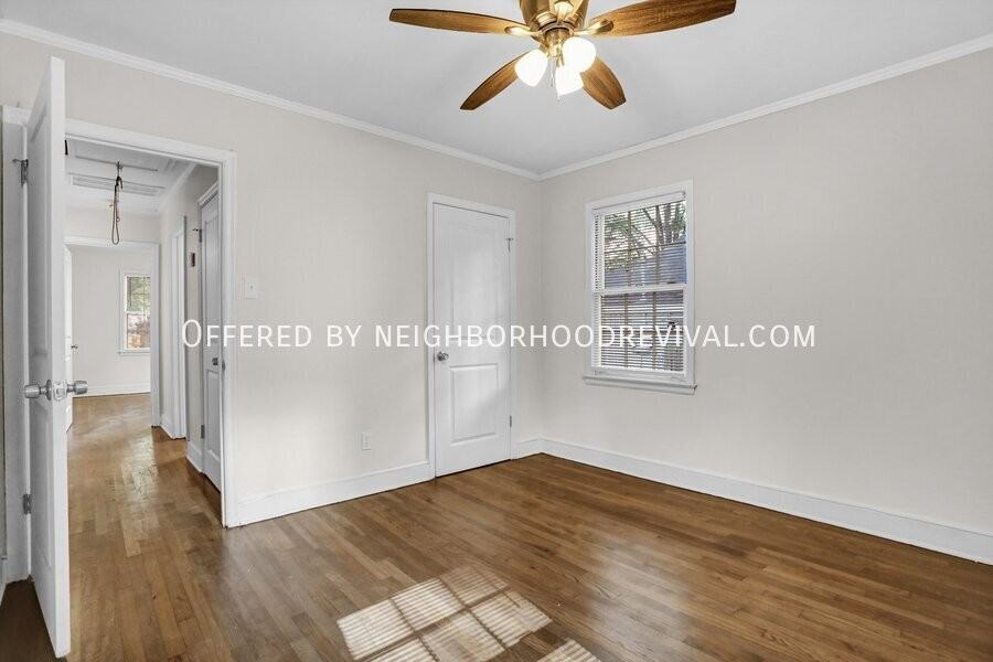 1092 Minor St - Photo 2 of 19