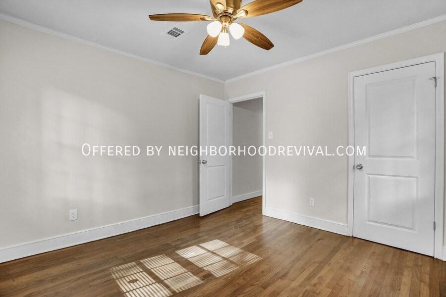 1092 Minor St - Photo 4 of 19