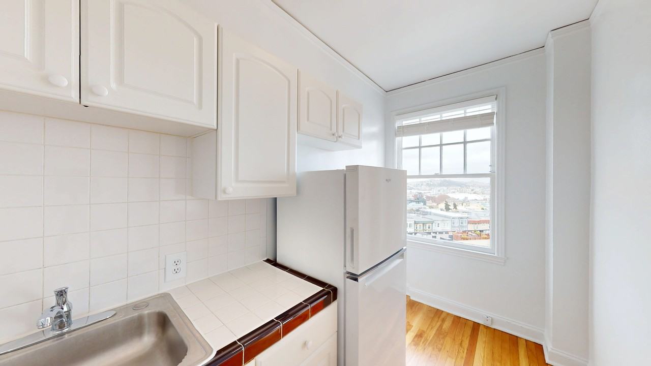17 Hermann St #608 - Photo 5 of 12