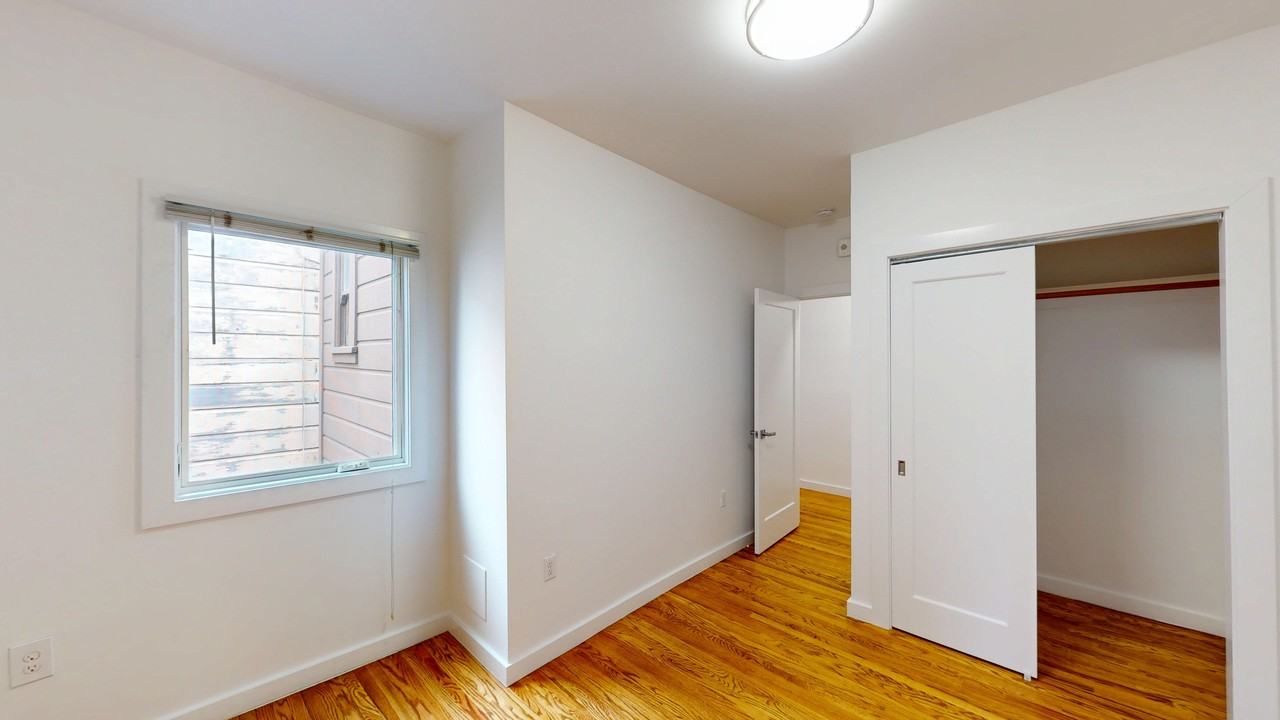 701 Fell St #19 - Photo 6 of 9