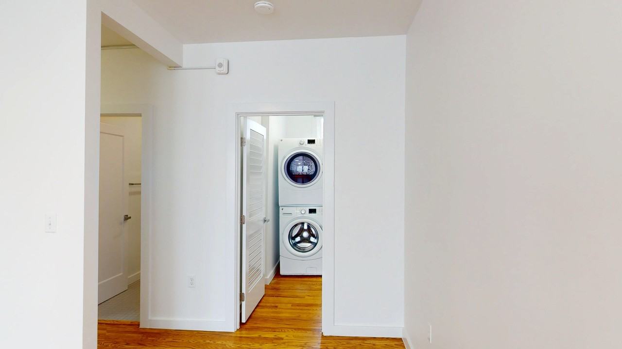 701 Fell St #19 - Photo 7 of 9