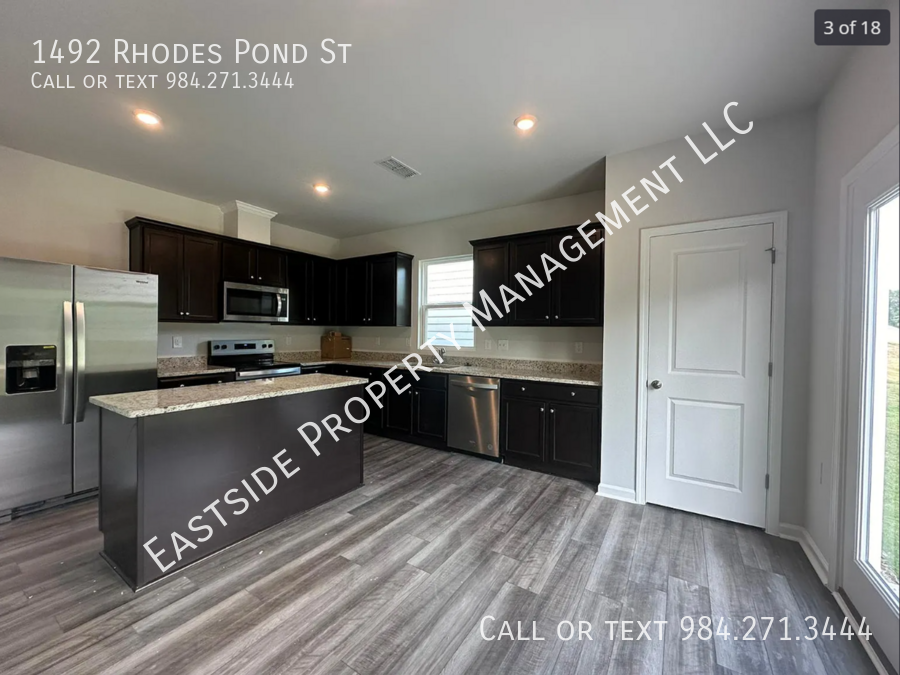 1492 Rhodes Pond St - Photo 4 of 17