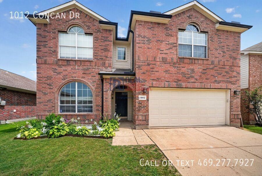 1012 Concan Dr - Photo 2 of 36