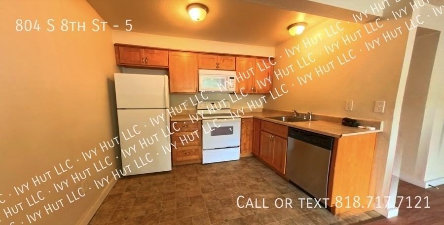 804 S 8th St #5