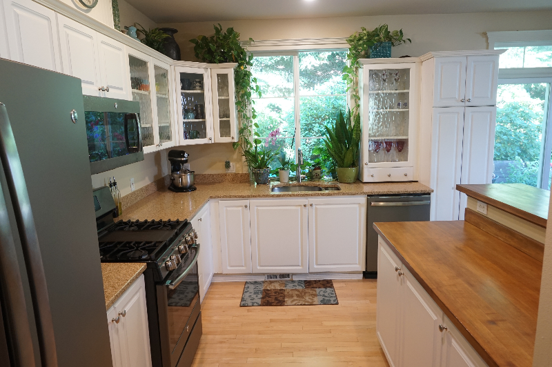 22019 39th Pl S - Photo 6 of 27