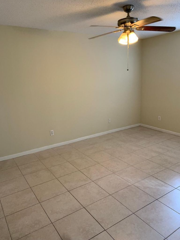 5794 Se Mitzi Ln - Photo 6 of 12