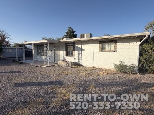 941 S Baylor Dr - Photo 2 of 15