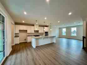 325 E Cochran St - Photo 1 of 1