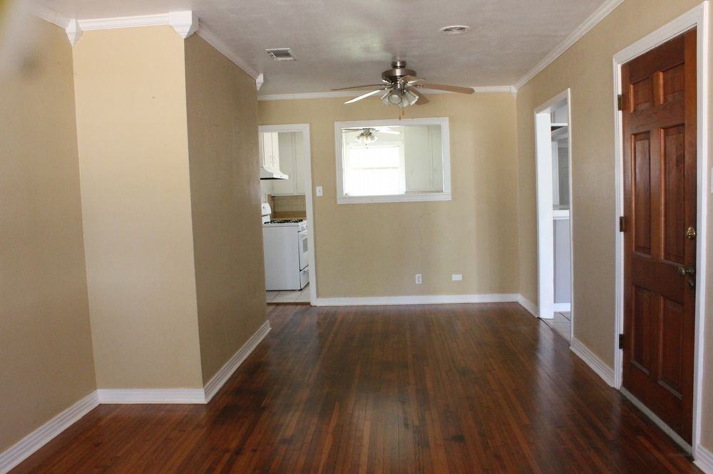 775 Peyton Dr - Photo 2 of 10