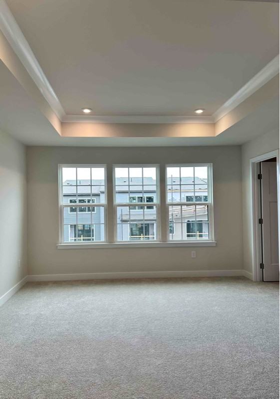 325 E Cochran St - Photo 6 of 8
