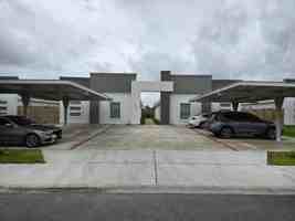 featured image of 421 E Acacia St #2