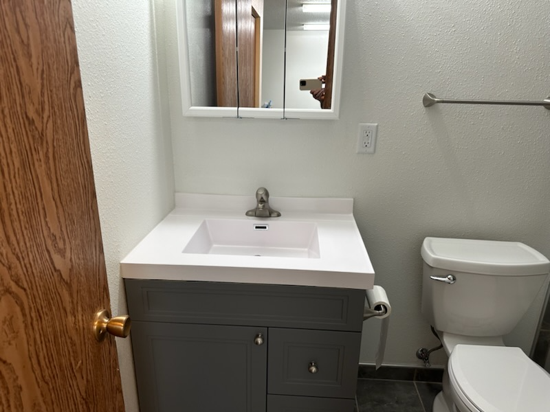303 S Grant St - Photo 6 of 10
