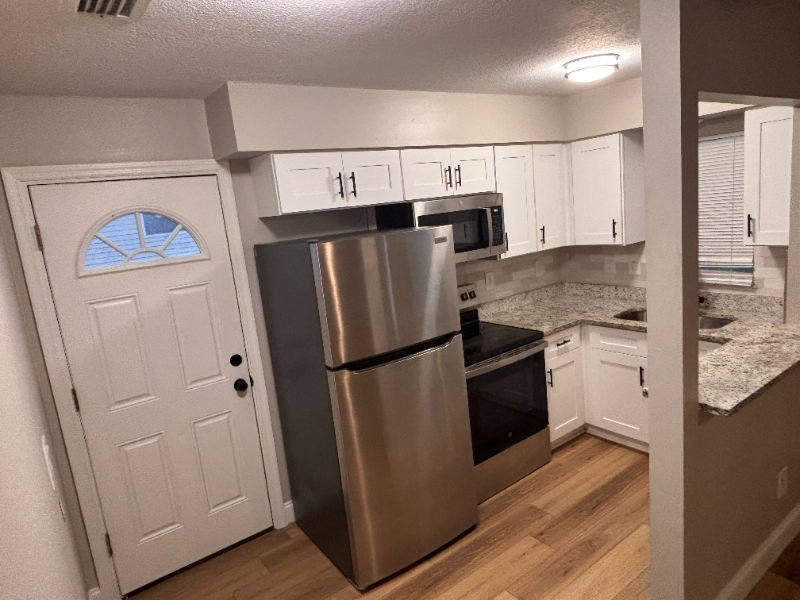 38351 A Ave #38351 - Photo 3 of 9