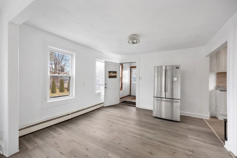 11 1st Ave #1stFL - Photo 5 of 25