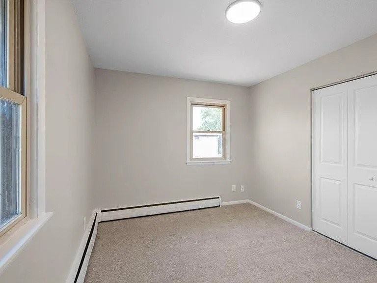 2081 Hillview Rd #4 - Photo 5 of 13