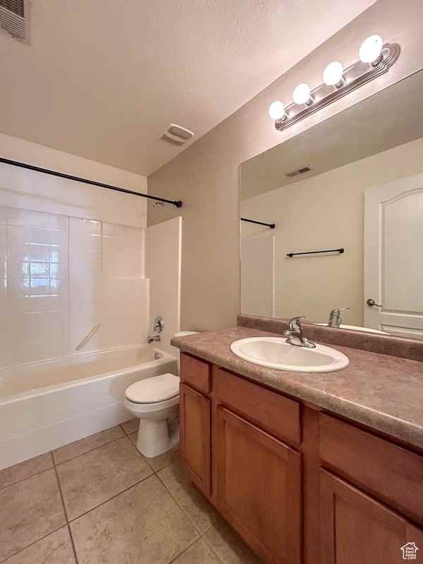13528 S Venicia Way #2 - Photo 6 of 32