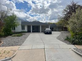 featured image of 5720 Oakwood Dr