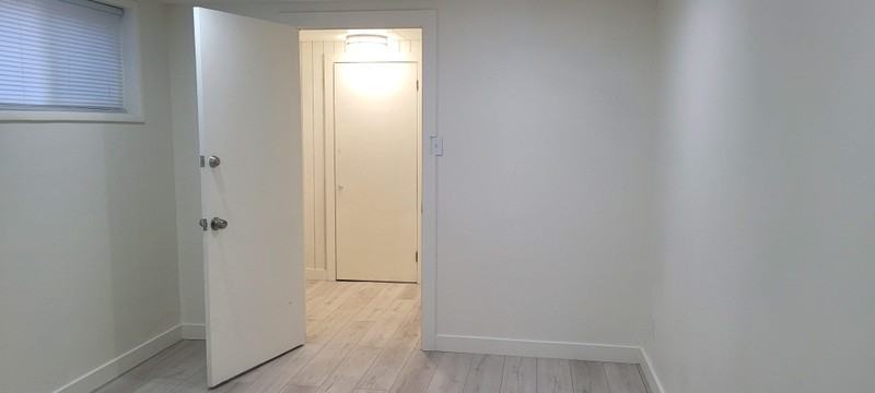 905 E Charlton Cir #B - Photo 4 of 19