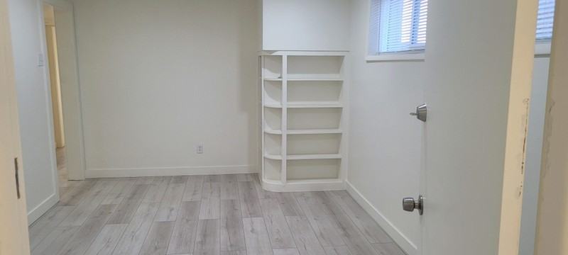905 E Charlton Cir #B - Photo 6 of 19