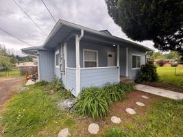 featured image of 1202 Rhobina St