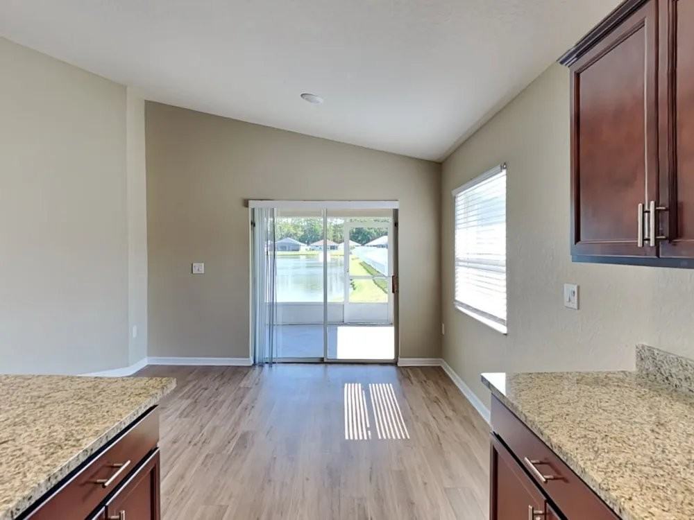 938 Blue Tide Ln - Photo 3 of 9