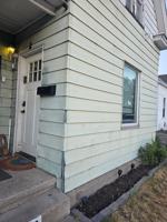 featured image of 2942 Childs Ave #2