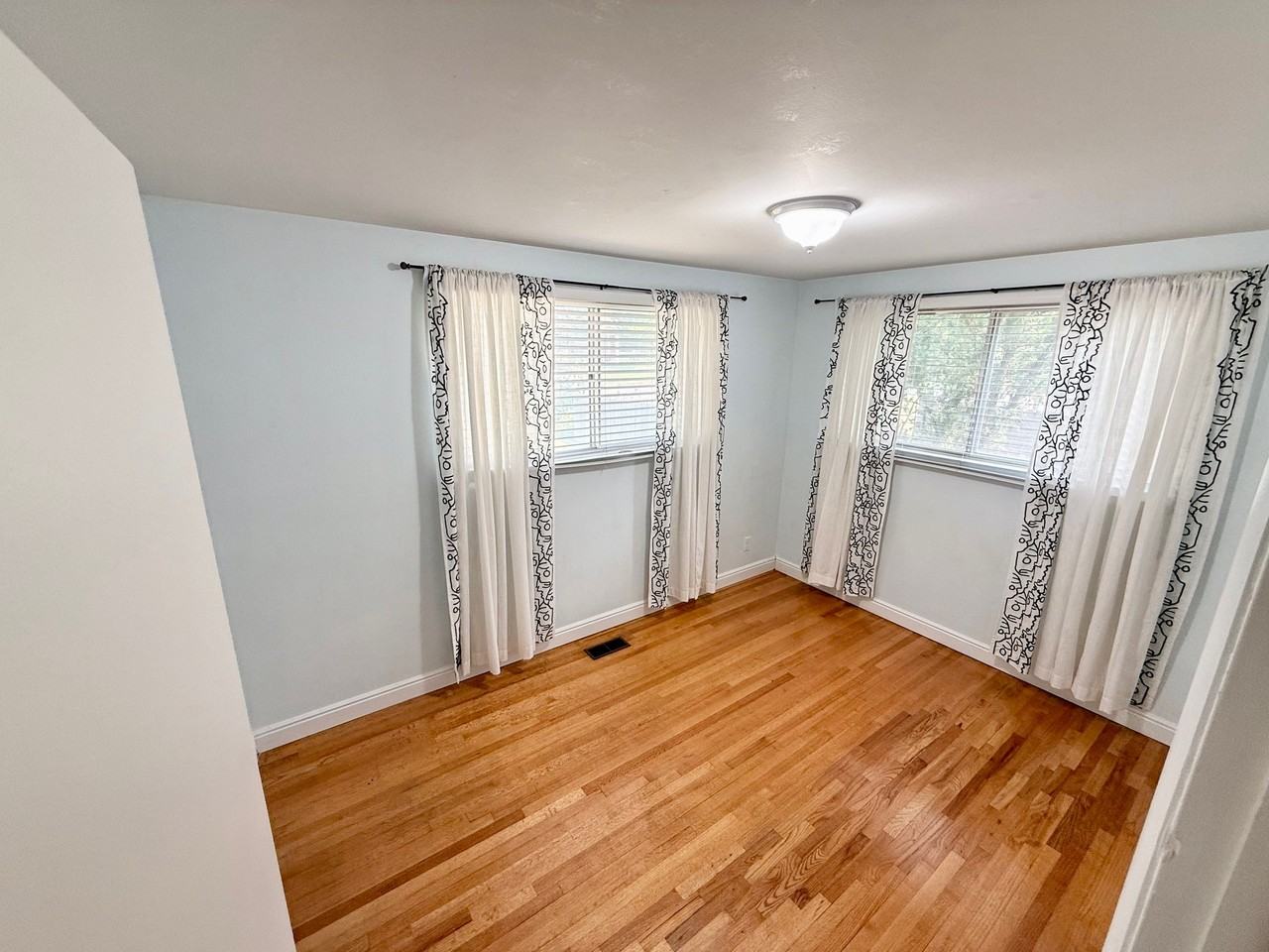 6884 S Bella Vista Dr - Photo 2 of 19