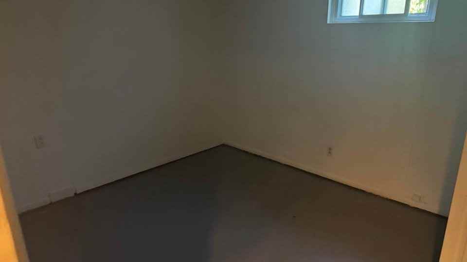 2172 S Wellington St - Photo 3 of 4