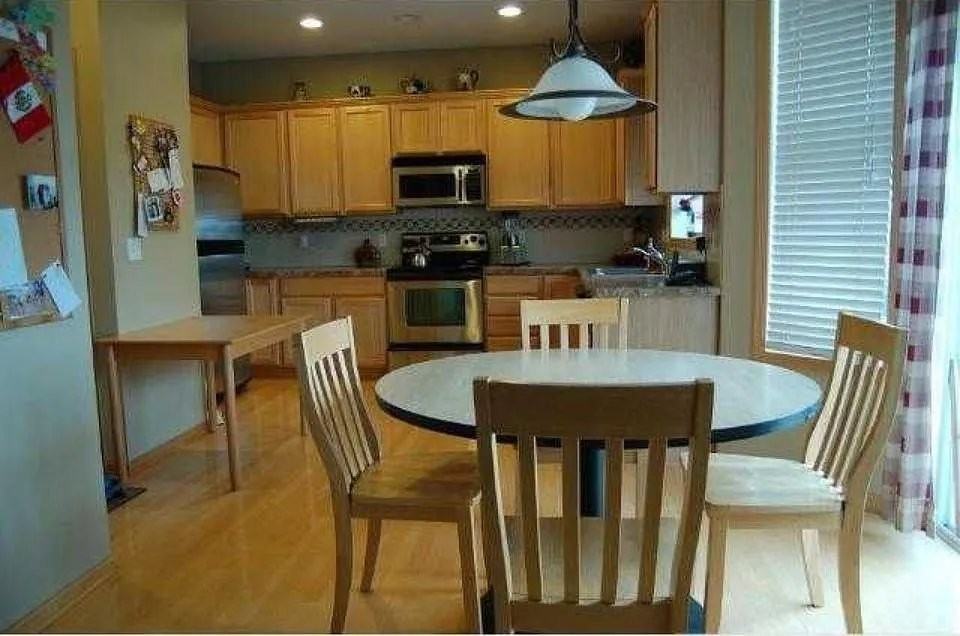 8487 Jonquil Ln N - Photo 4 of 20